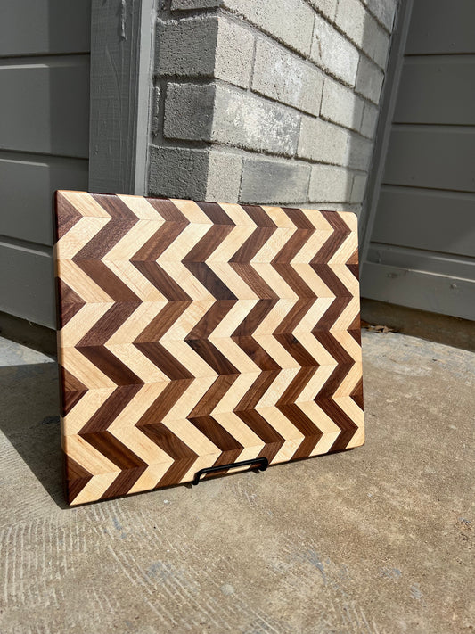 Zig Zag Cutting Board